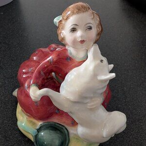 Vintage Collectible Royal Doulton Figurine Home Again HN2167